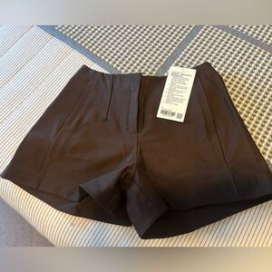 Brown lulu shorts size 4 brand new with tags